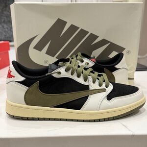 Nike Black and Olive Low-Top Sneakers